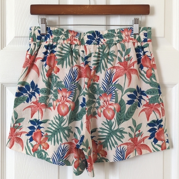 C&C California Tropical Floral Linen Blend High Waisted Wide Leg Shorts Beige 6 - Picture 10 of 11